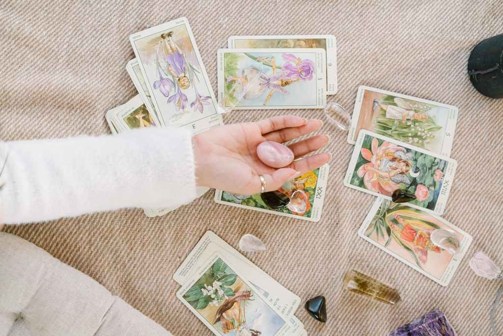 El Lenguaje de los Colores en el Tarot: Descifrando su&nbsp;Significado